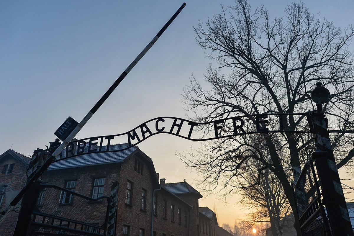 brama auschwitz gettyimages