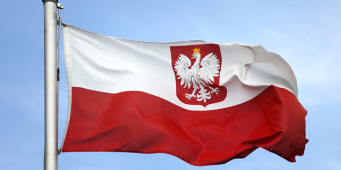 polishflag 918x590 1