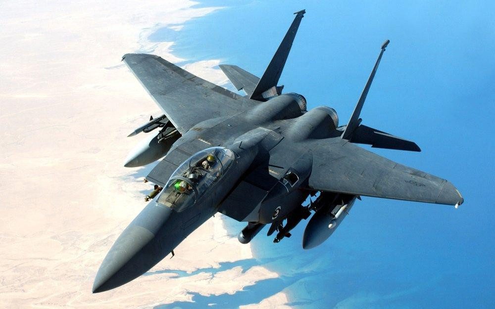 1368123860 f 15 1
