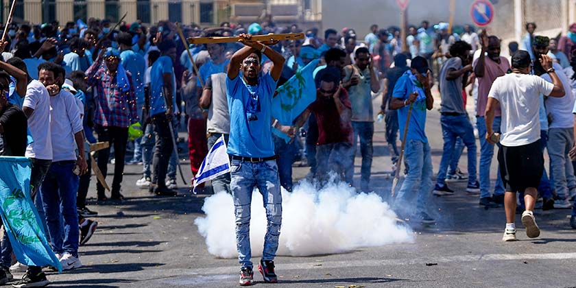 Protest Eritrean Tel Aviv AP Photo Ohad Zwigenberg