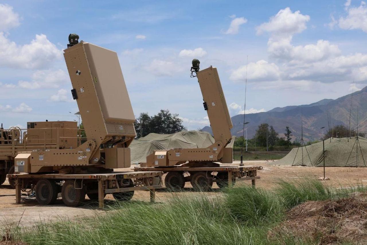 large US Army Tests High Powered Microwave Weapon in Philippines to Counter Chinese Drone Swarms 6ac5318c 690b5a750a