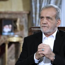 Президент Ирана: "Против нас ведется полномасштабная экономическая война"